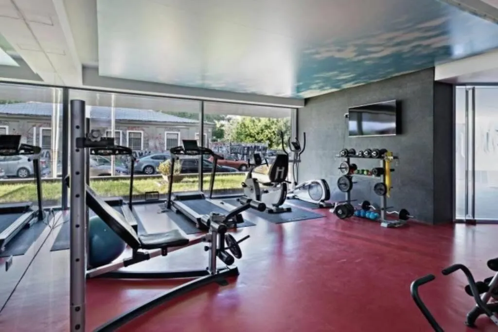 Vernescu Luxury Residence contacts